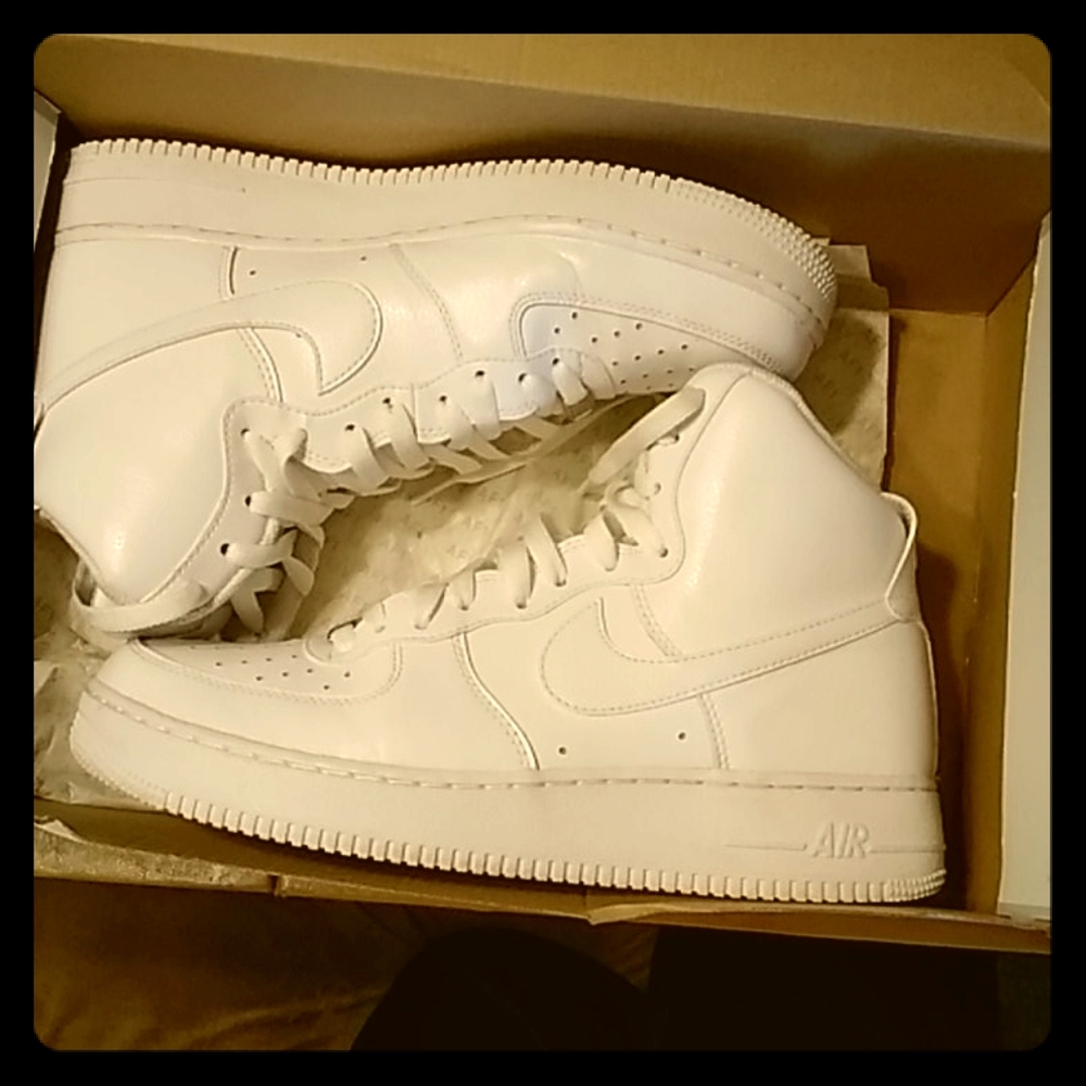 Air force 1 - Picture 1 of 4